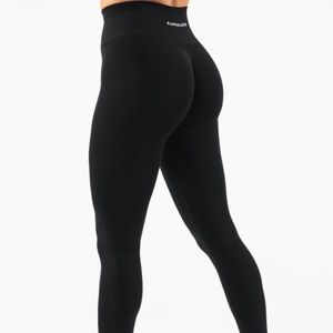 Alphalete Amplify Leggings in Black
